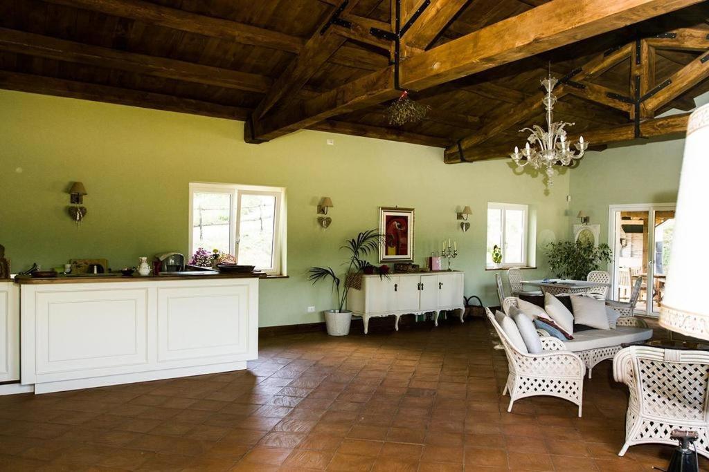 Agriturismo Borgo Serafino 만고네 외부 사진